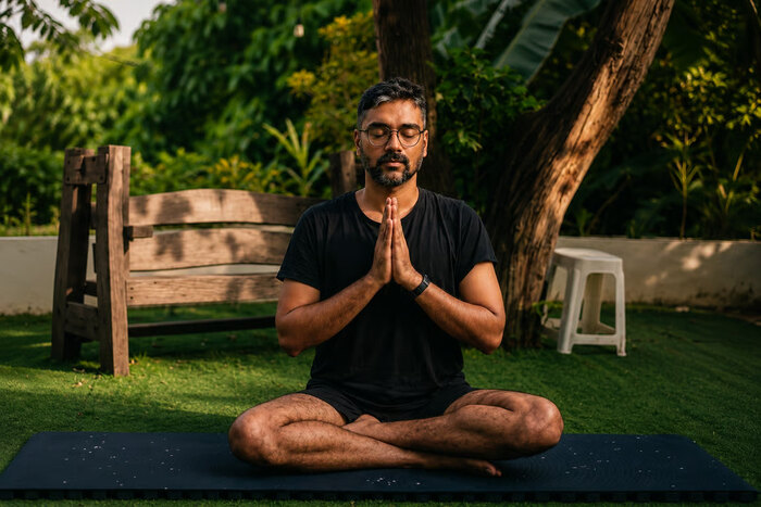 Yogi Kirtti Anand Brings Authentic Yoga Heritage to the Philippines (1)